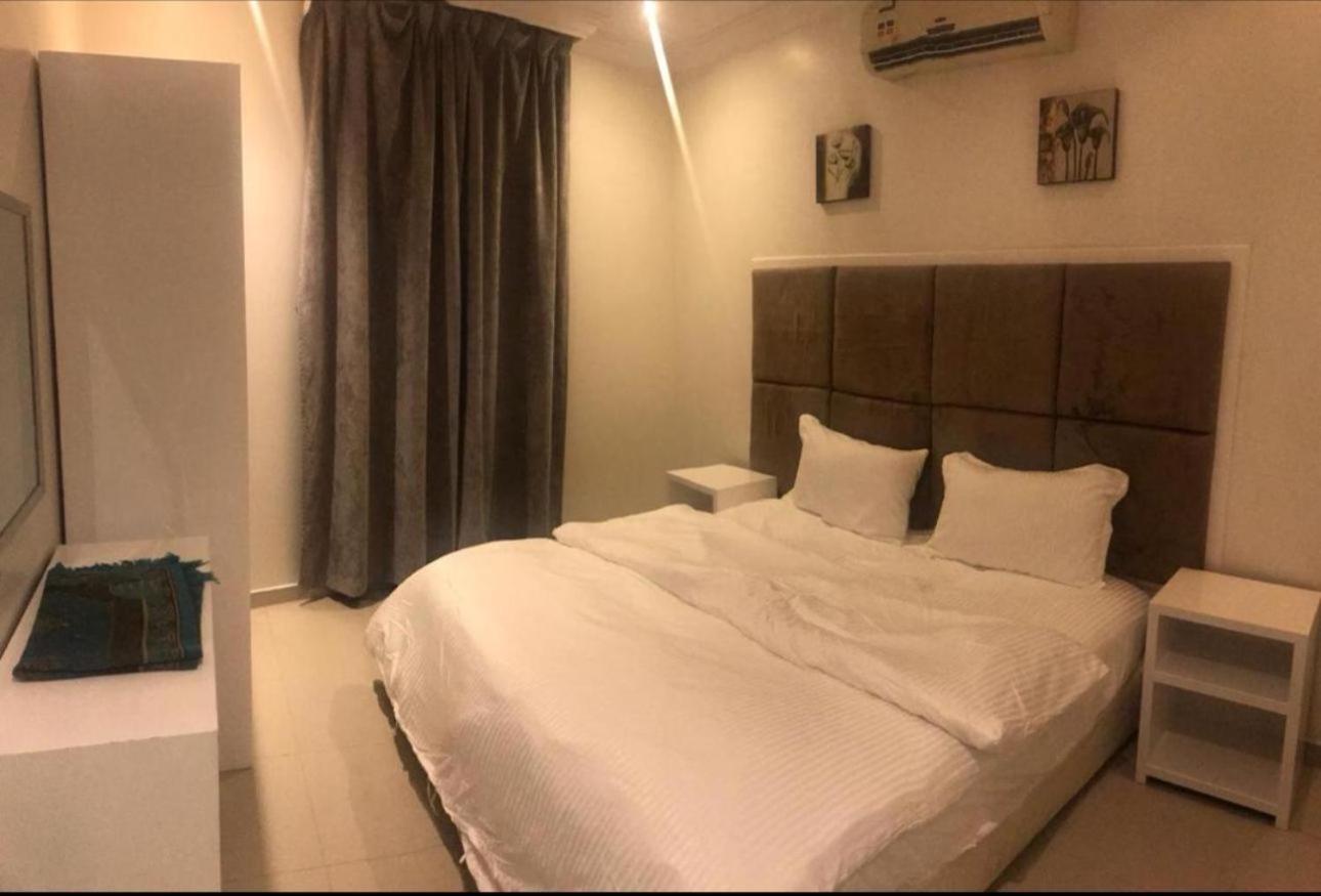 Al Makan 107 Hotel By Al Azmy Rijád Exteriér fotografie