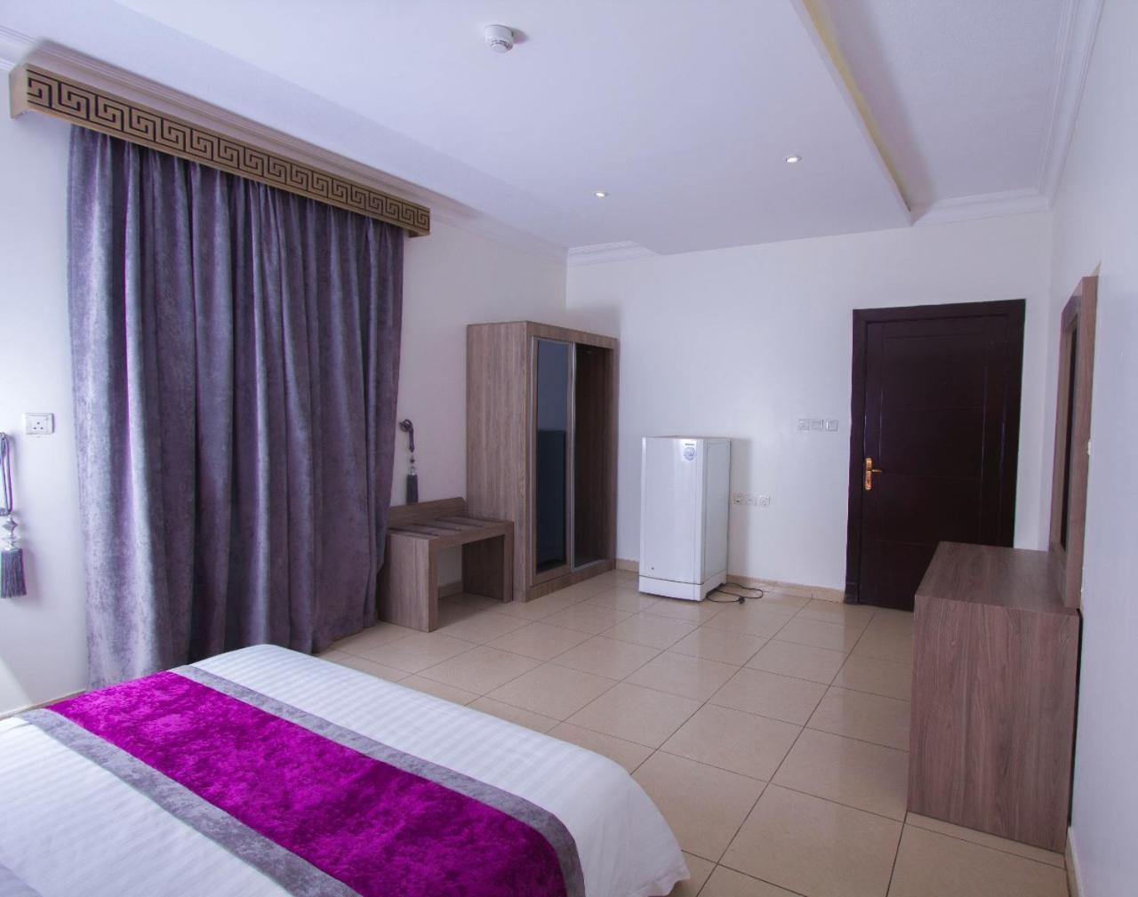 Al Makan 107 Hotel By Al Azmy Rijád Exteriér fotografie